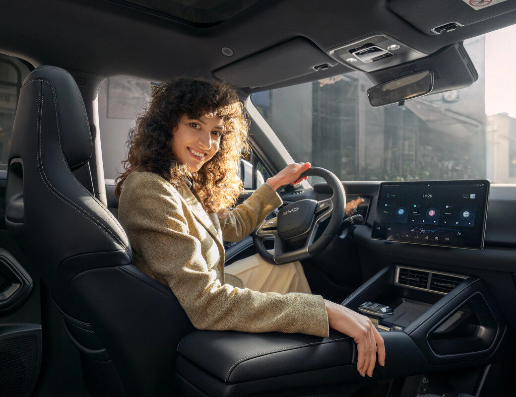 Odkryj Fabrykę Prezentów z BYD Karlik!